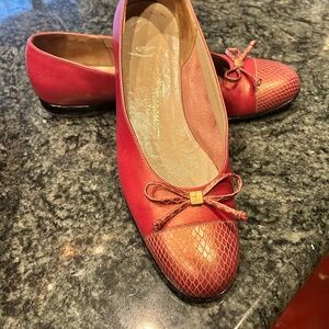 Salvatore Ferragamo flats